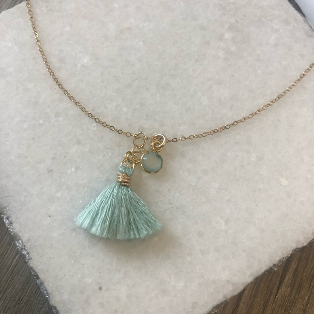 🔥 SALE- any 4/$20. Dogeared Love Gem Necklace